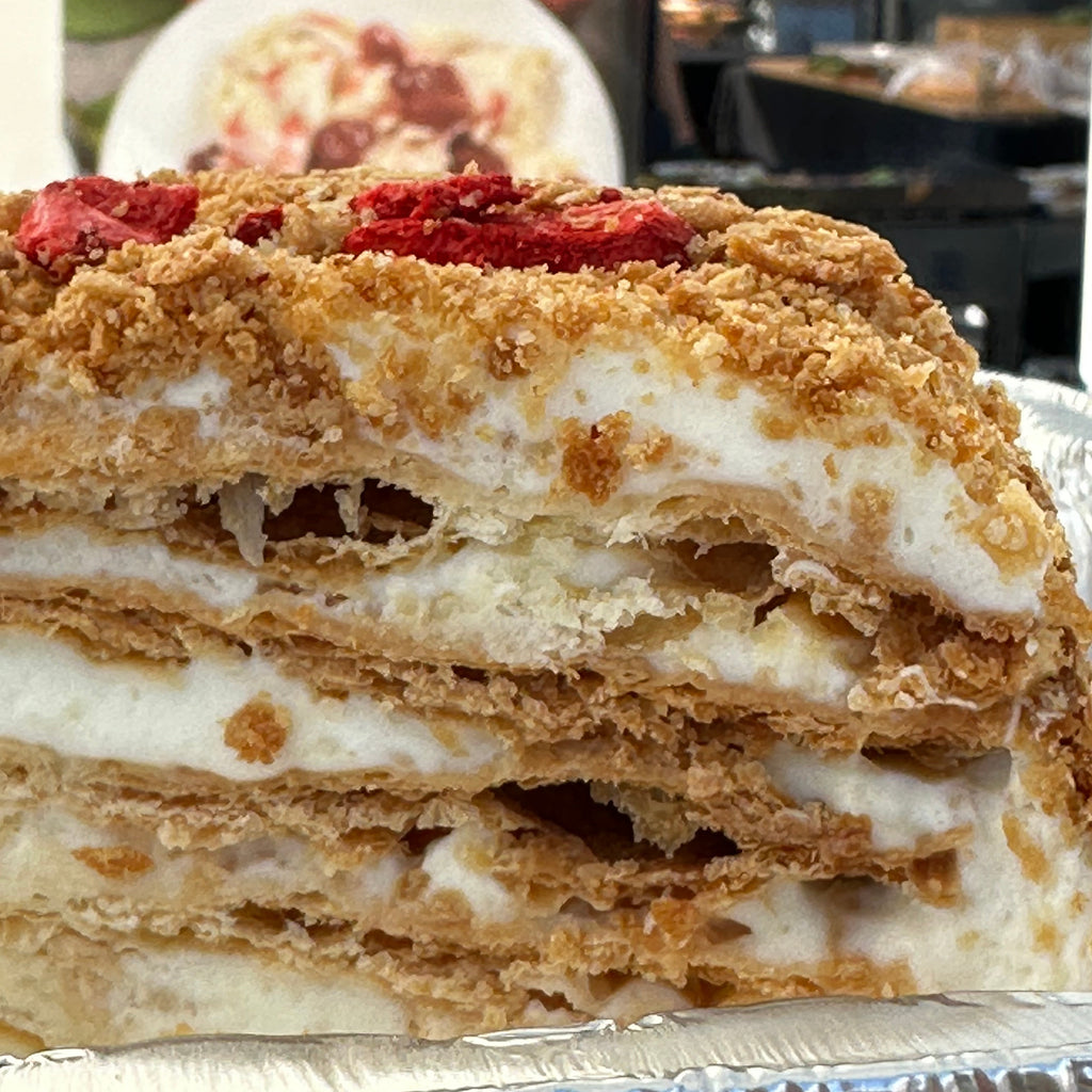 Napoleon cake with pastry cream