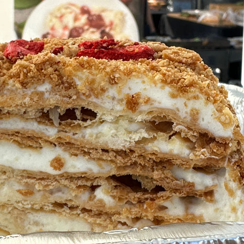 Napoleon cake with pastry cream